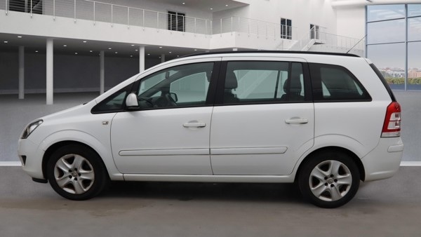 Used Vauxhall Zafira 2013 for sale - 76718760: Photo 5