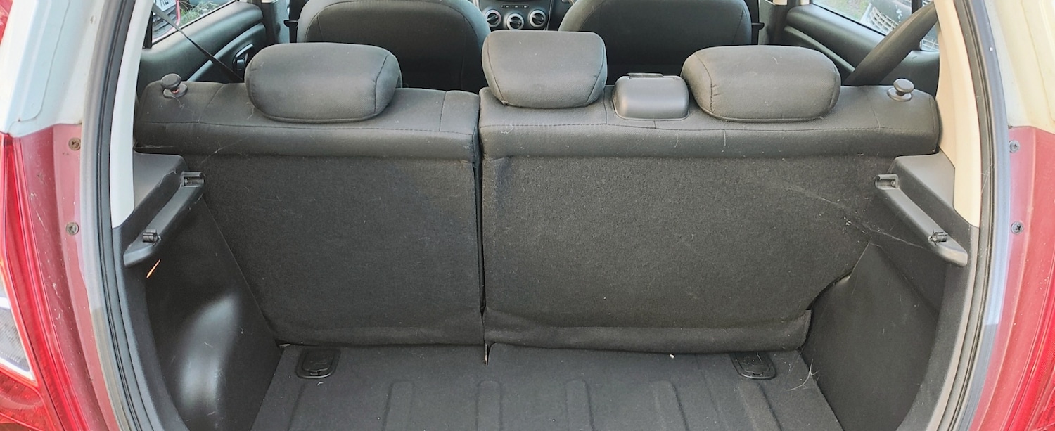 Used Hyundai i10 2012 for sale - 76718859: Photo 10