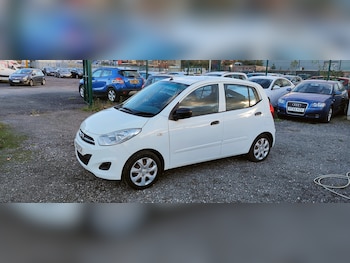 Hyundai - i10