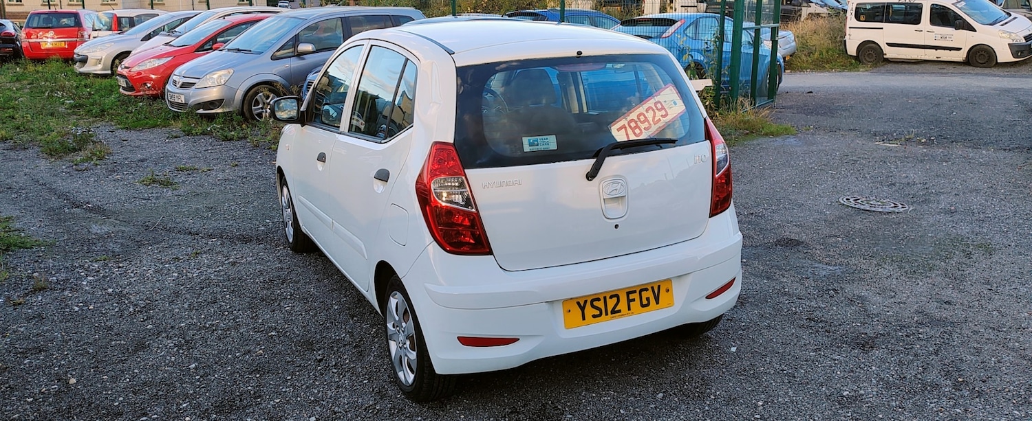 Used Hyundai i10 2012 for sale - 76718859: Photo 4