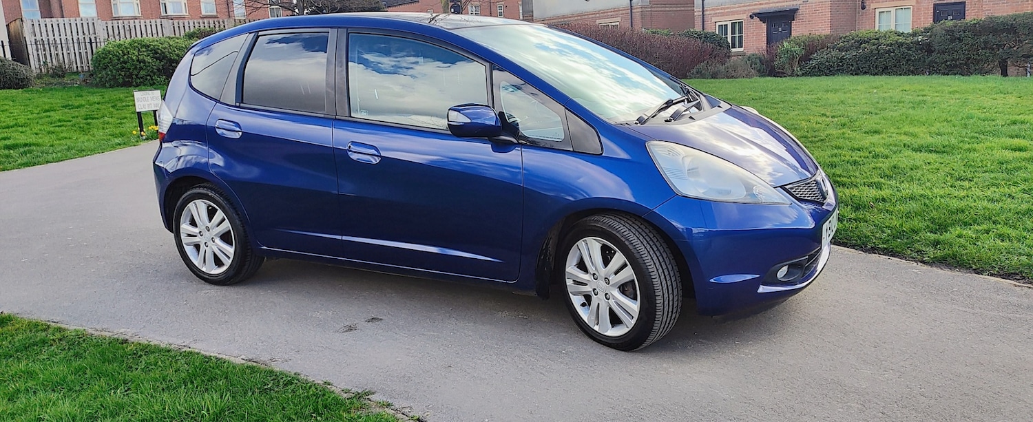 Used Honda Jazz 2010 for sale - 76718846: Photo 10