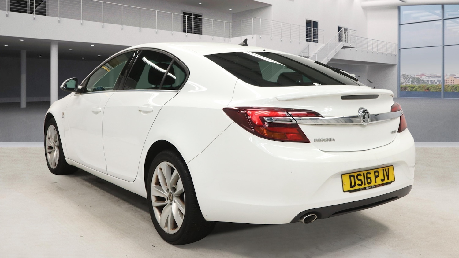 Used Vauxhall Insignia 2016 for sale - 76979420: Photo 3
