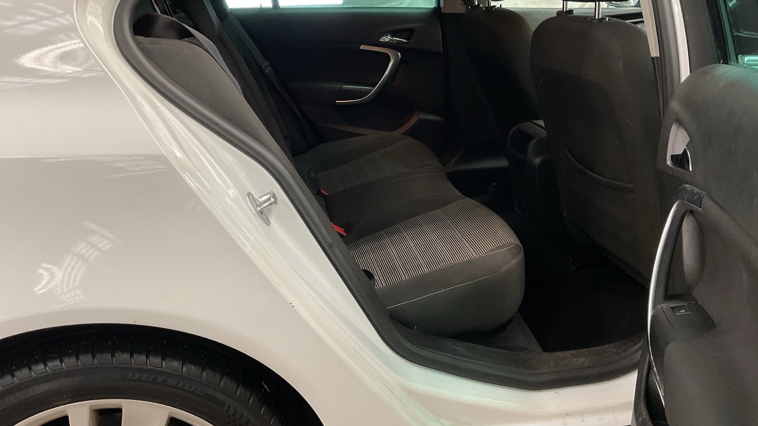 Used Vauxhall Insignia 2016 for sale - 76979420: Photo 8