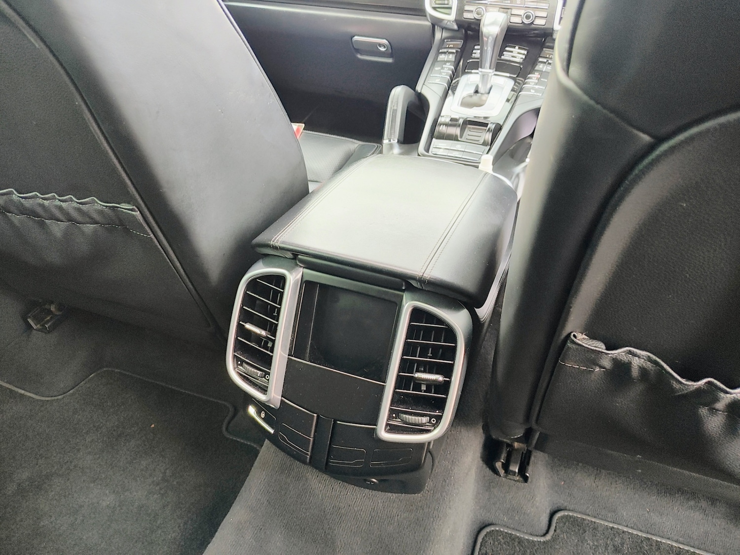 Used Porsche Cayenne 2012 for sale - 76718753: Photo 13