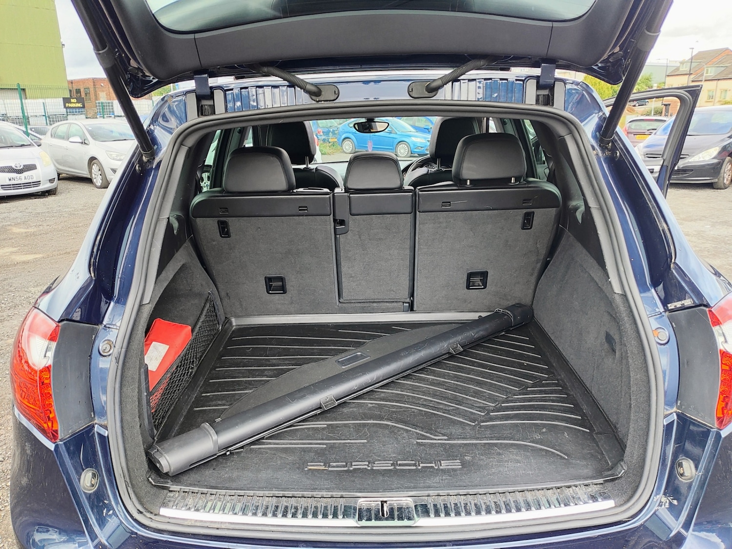 Used Porsche Cayenne 2012 for sale - 76718753: Photo 20