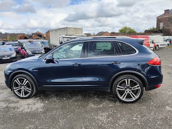 Used Porsche Cayenne 2012 for sale - 76718753: Photo