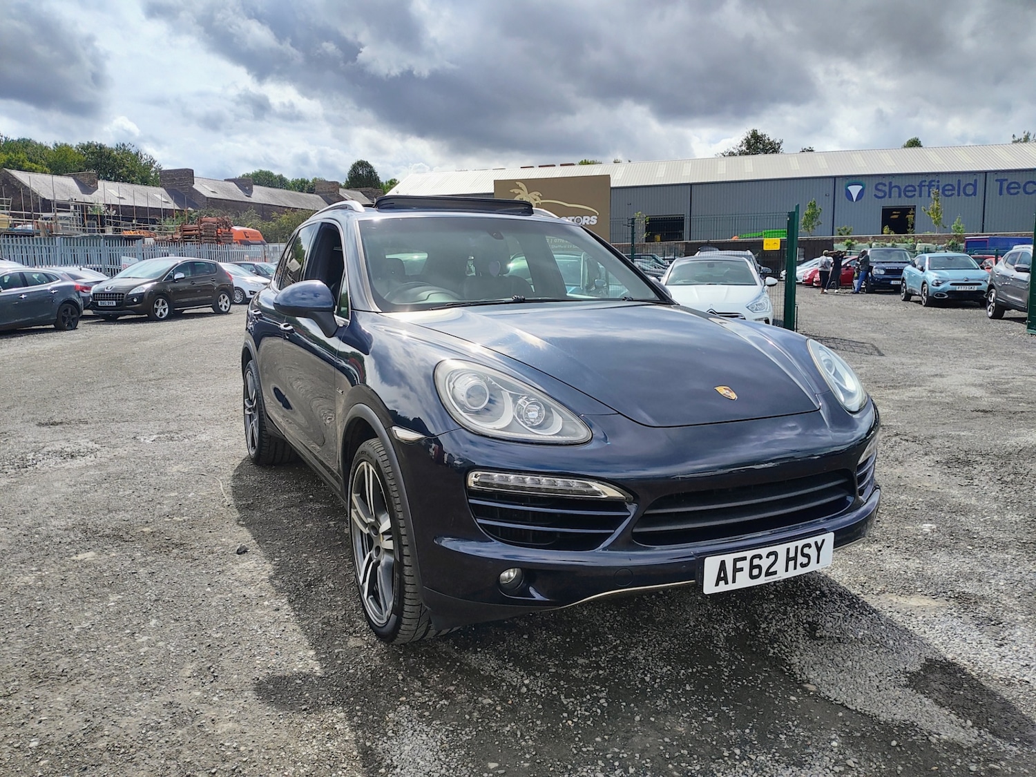 Used Porsche Cayenne 2012 for sale - 76718753: Photo 5