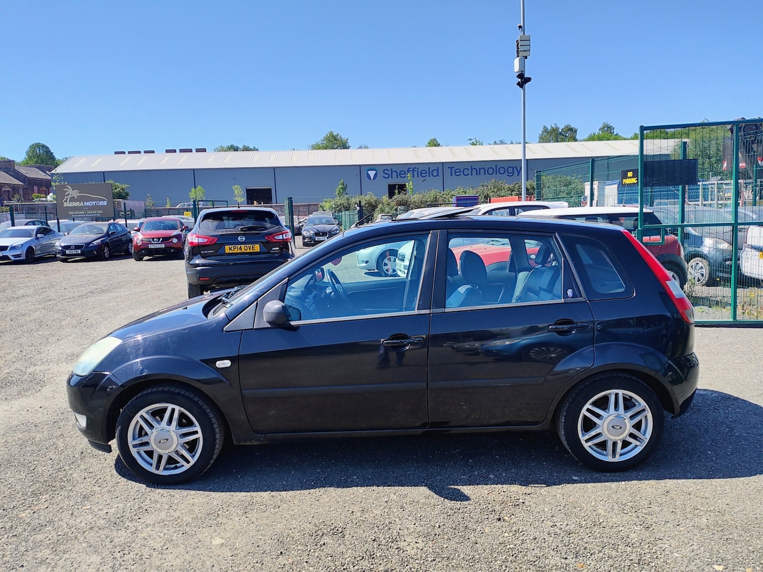 Used Ford Fiesta 2005 for sale - 76718864: Photo 4