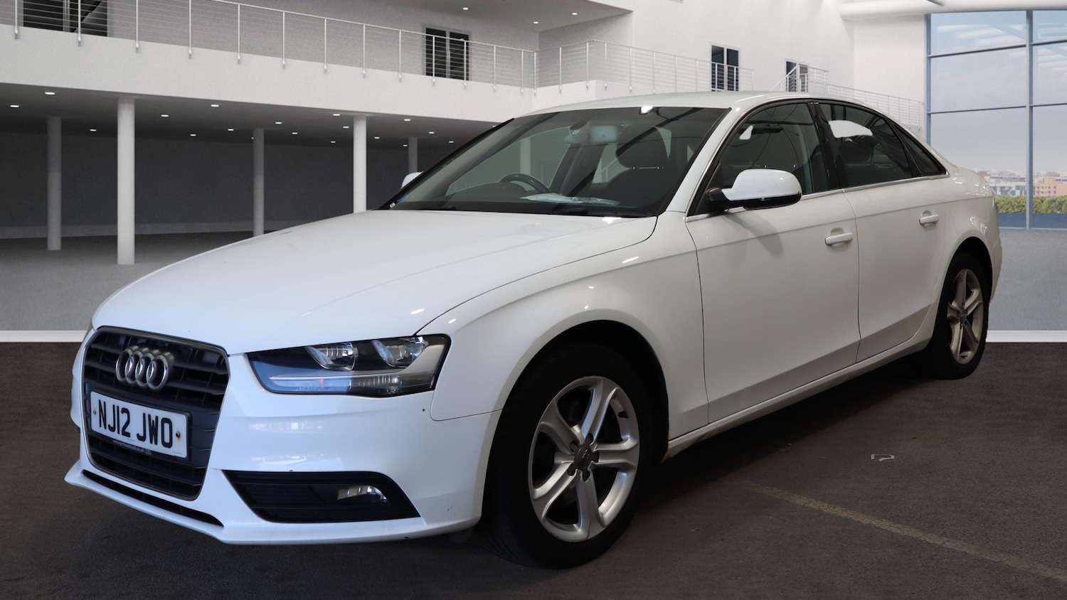 Used Audi A4 2012 for sale - 76718670: Photo 3