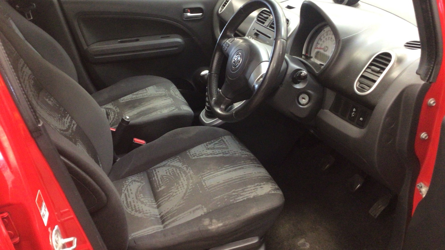 Used Vauxhall Agila 2012 for sale - 76718745: Photo 6