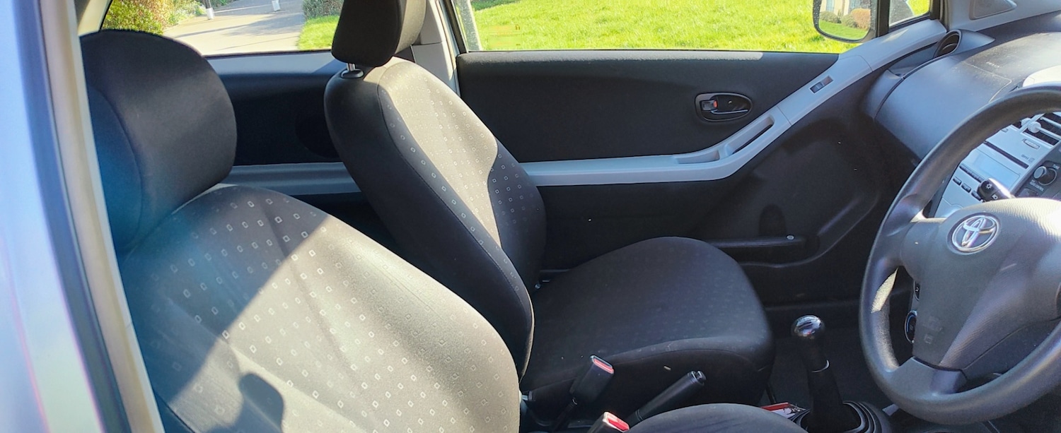 Used Toyota Yaris 2006 for sale - 77947149: Photo 12