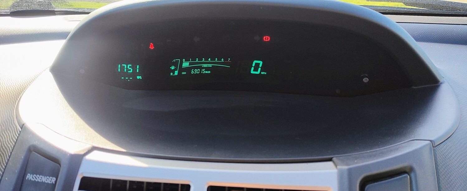 Used Toyota Yaris 2006 for sale - 77947149: Photo 17