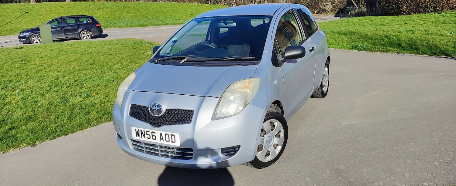 Used Toyota Yaris 2006 for sale - 77947149: Photo 2