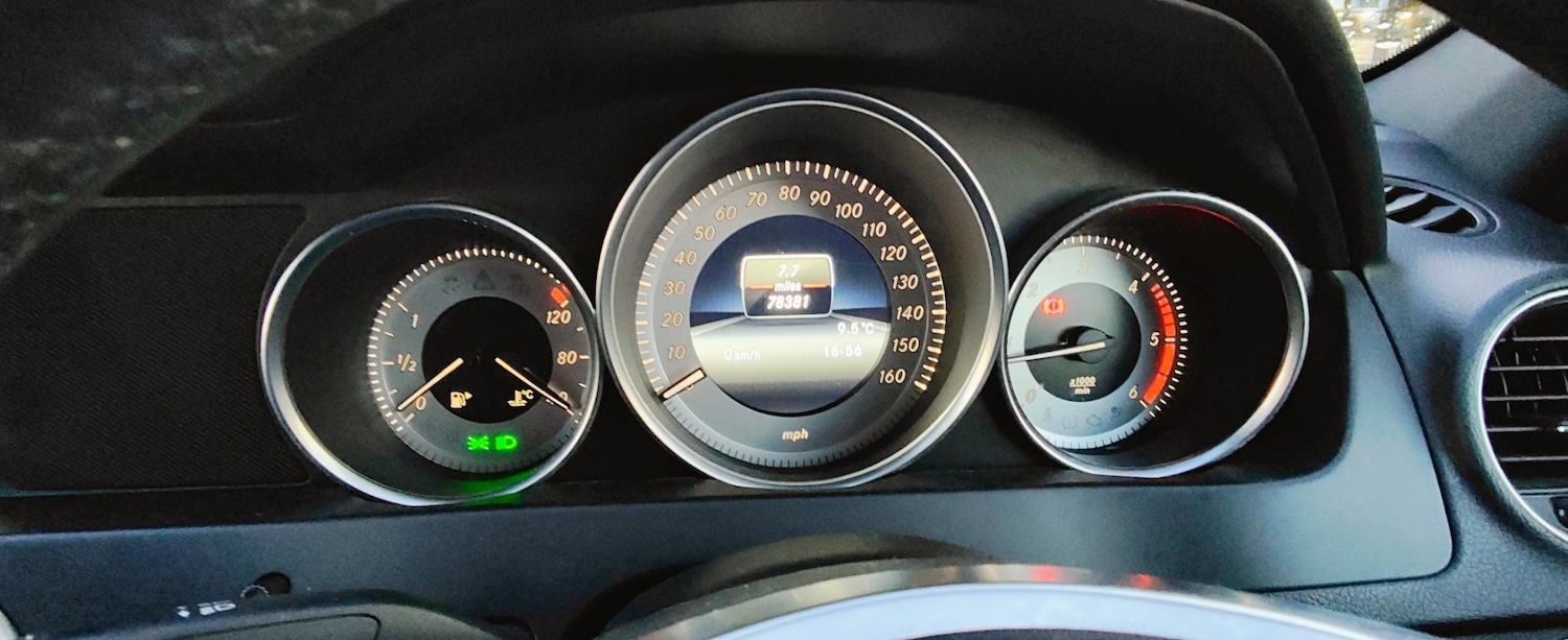 Used Mercedes-Benz C Class 2014 for sale - 76718848: Photo 13