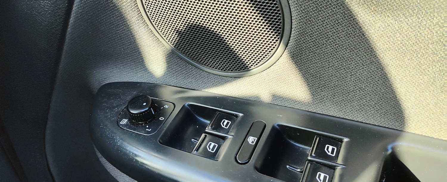 Used Volkswagen Golf Plus 2010 for sale - 77790403: Photo 11