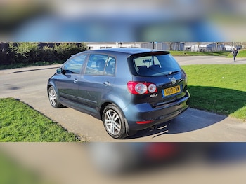 Used Volkswagen Golf Plus 2010 for sale - 77790403: Photo
