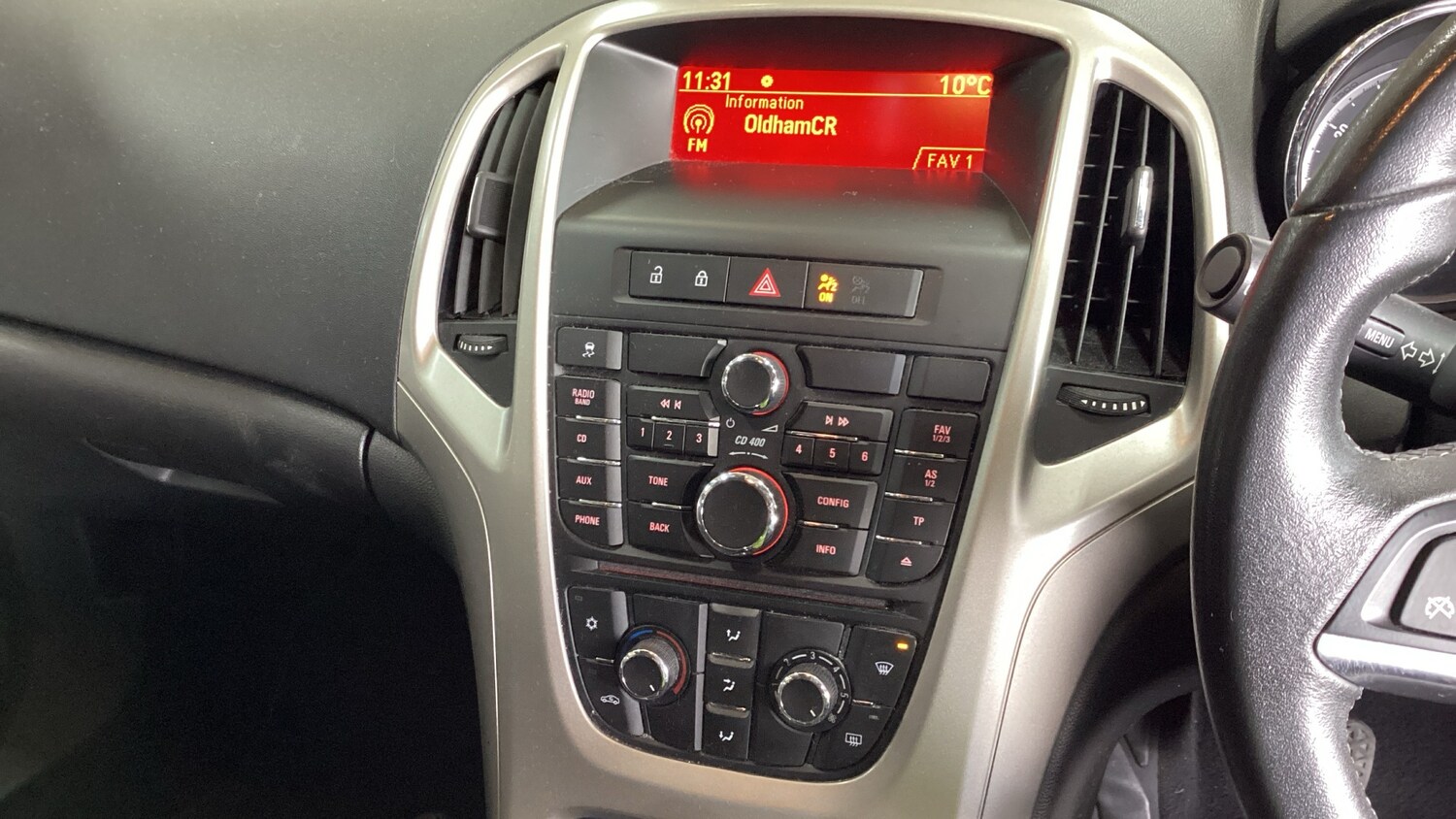 Used Vauxhall Astra 2013 for sale - 77945512: Photo 9