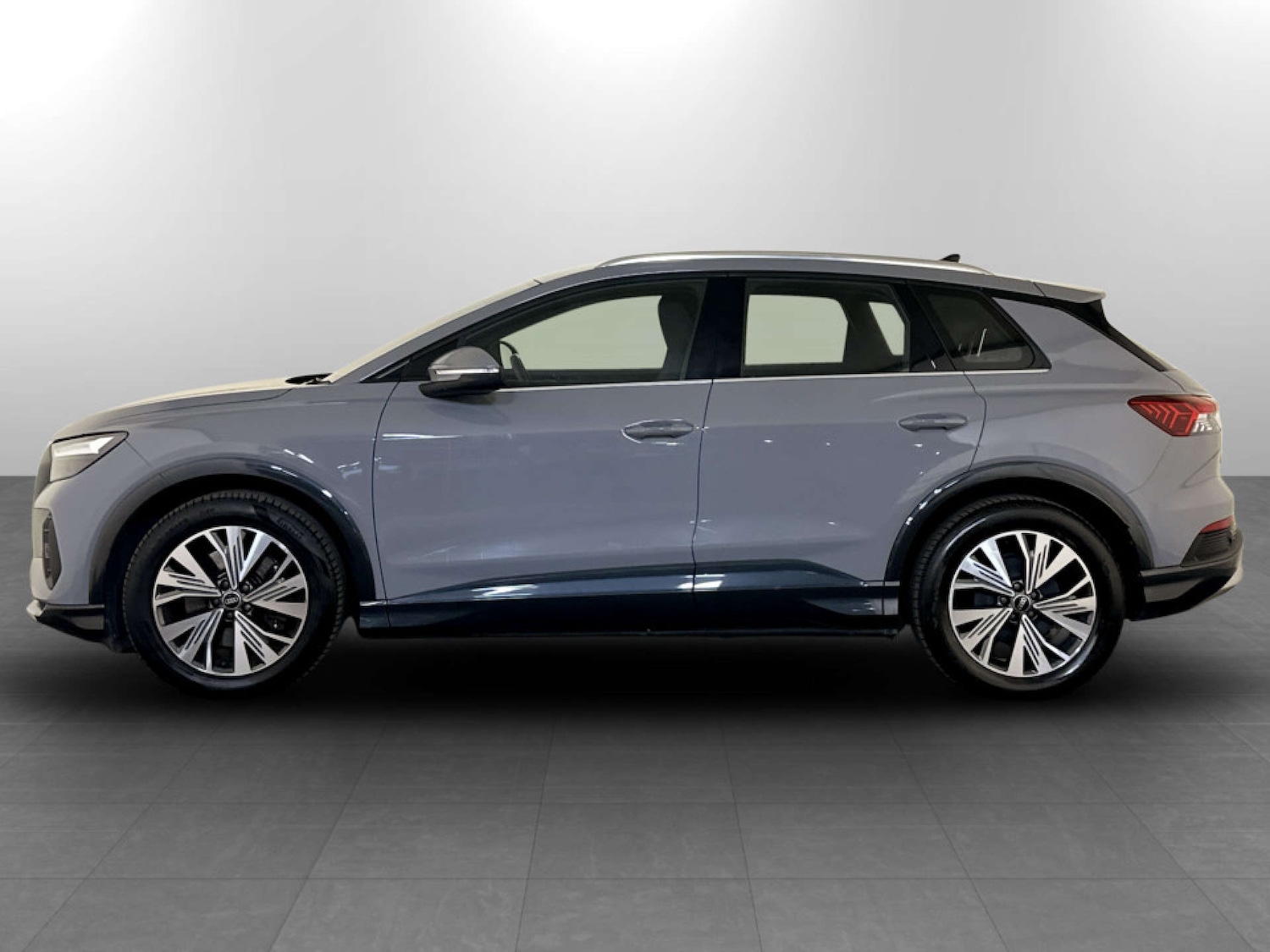 Used Audi Q4 e-tron 2022 for sale - 77185374: Photo 7