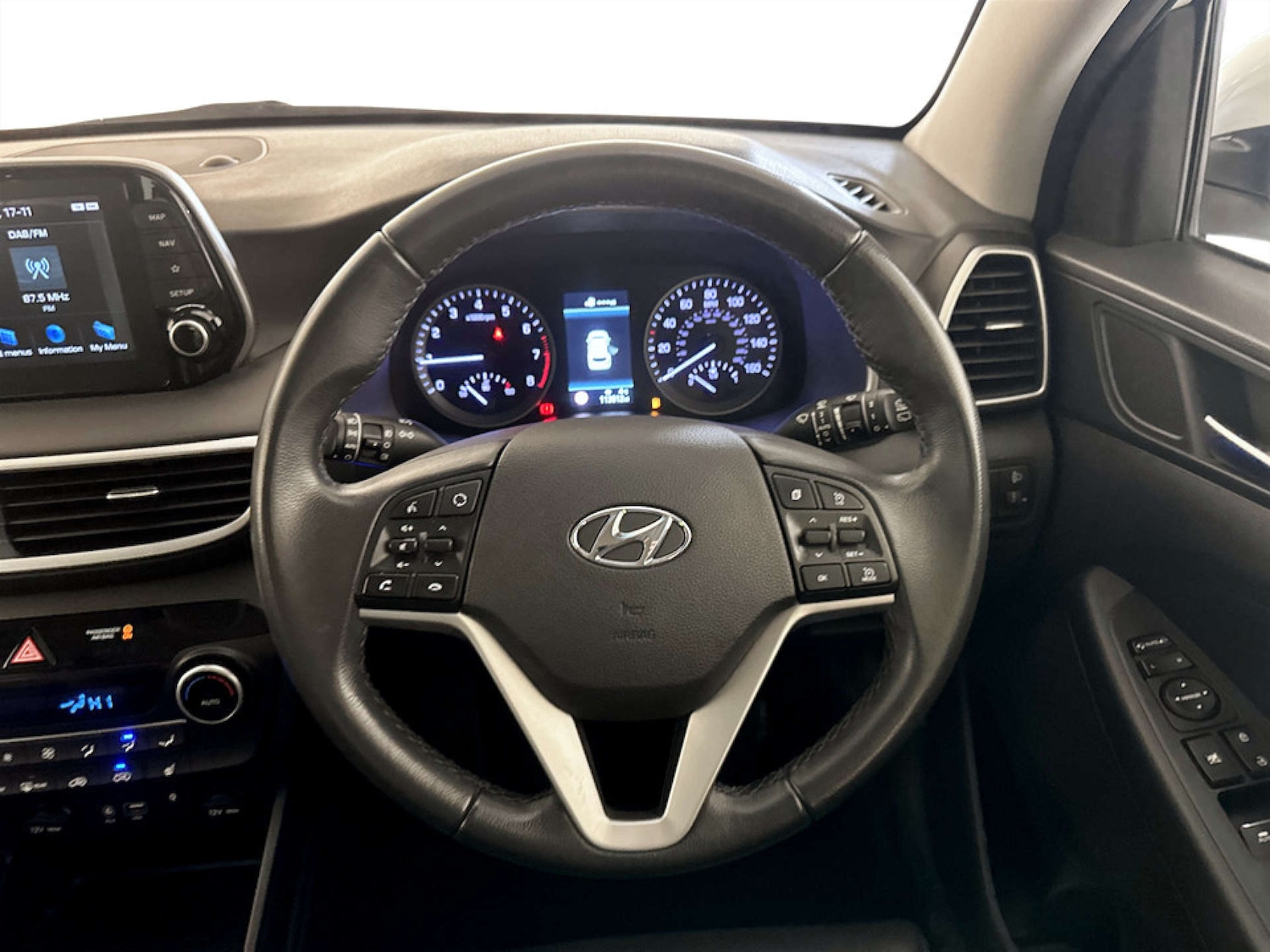 Used Hyundai TUCSON 2018 for sale - 77187795: Photo 16