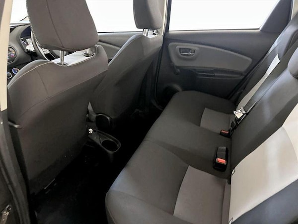 Used Toyota Yaris 2017 for sale - 76266054: Photo 14