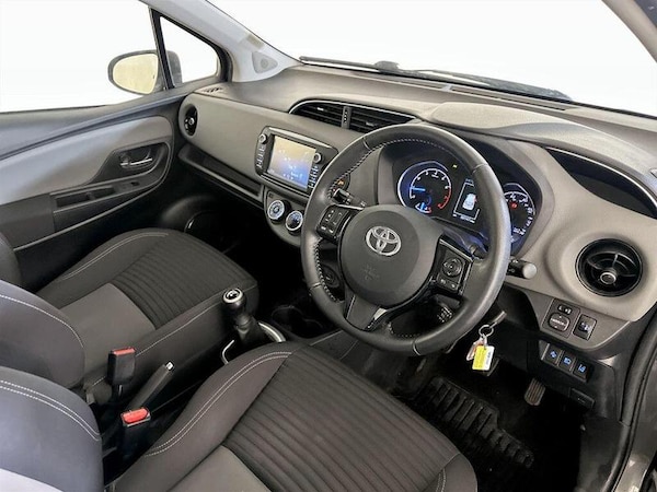 Used Toyota Yaris 2017 for sale - 76266054: Photo 15