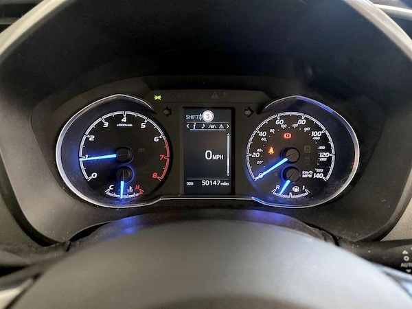 Used Toyota Yaris 2017 for sale - 76266054: Photo 18