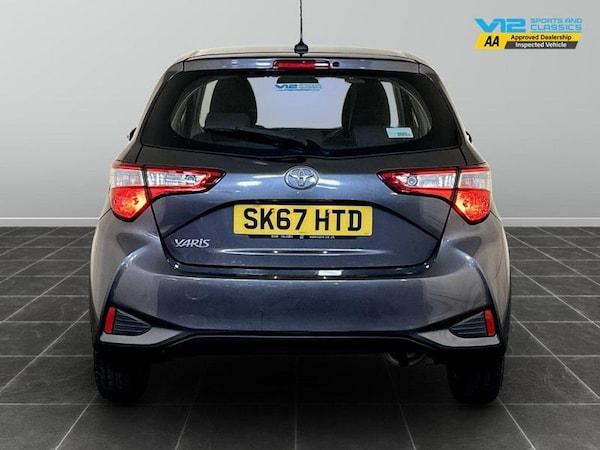 Used Toyota Yaris 2017 for sale - 76266054: Photo 9