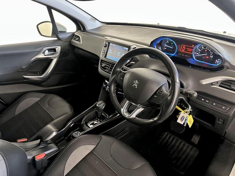 Used Peugeot 2008 2018 for sale - 76046479: Photo 15