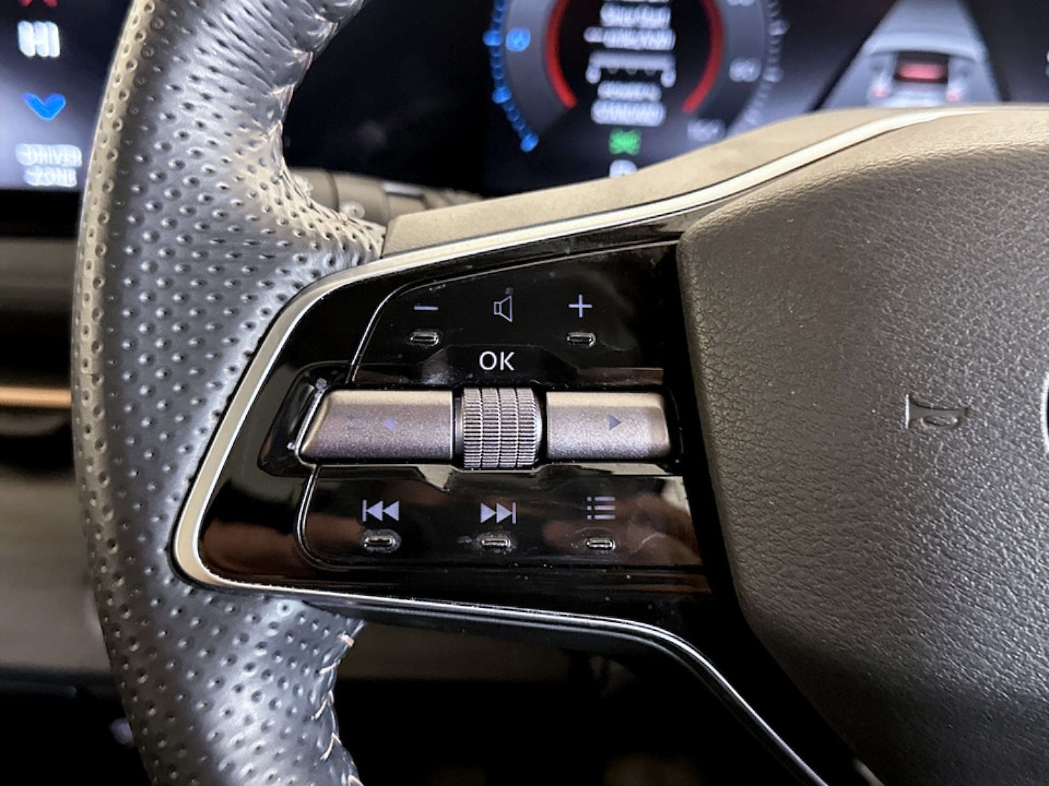 Used Nissan ARIYA 2023 for sale - 77581164: Photo 17