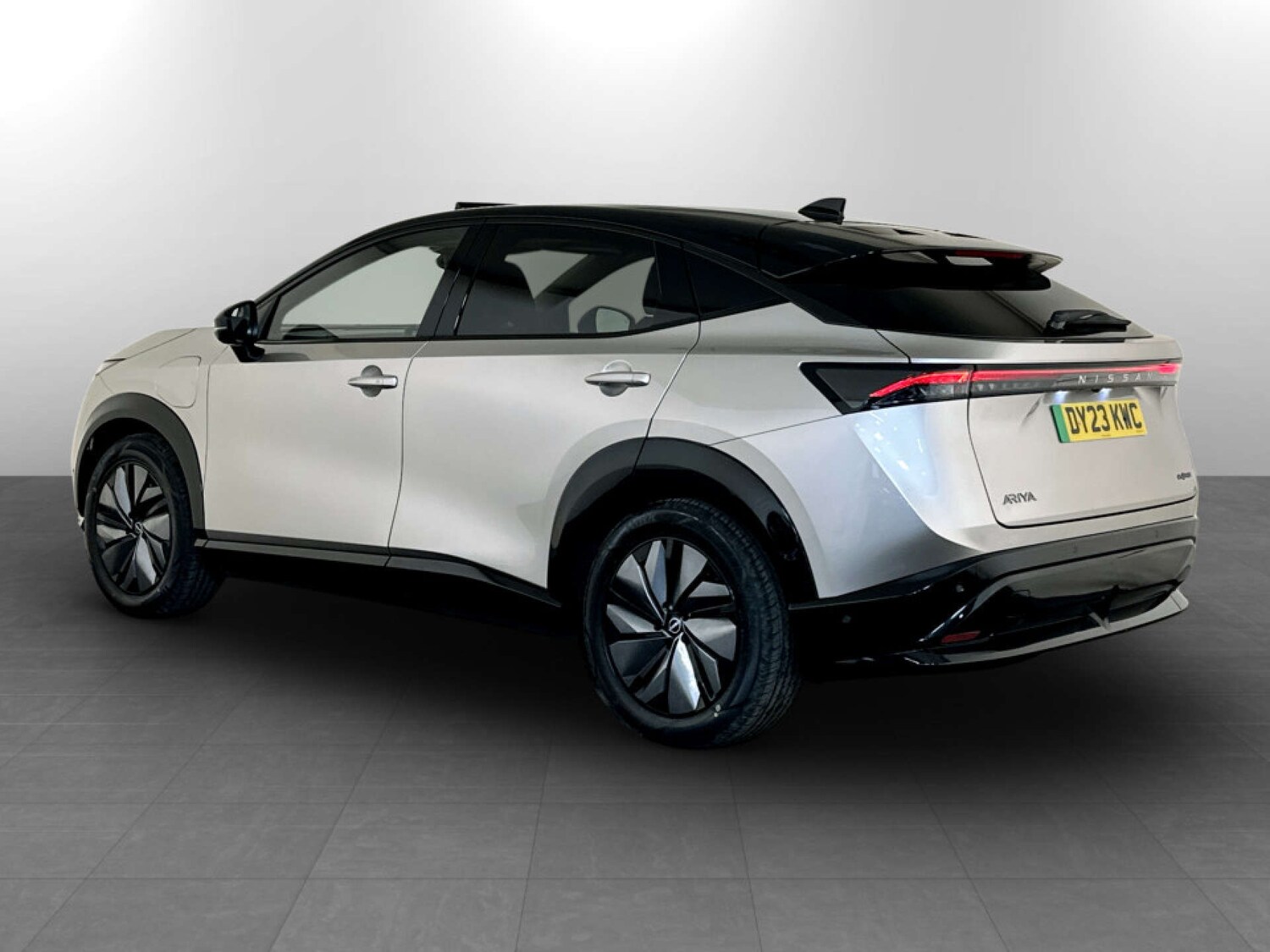 Used Nissan ARIYA 2023 for sale - 77581164: Photo 8