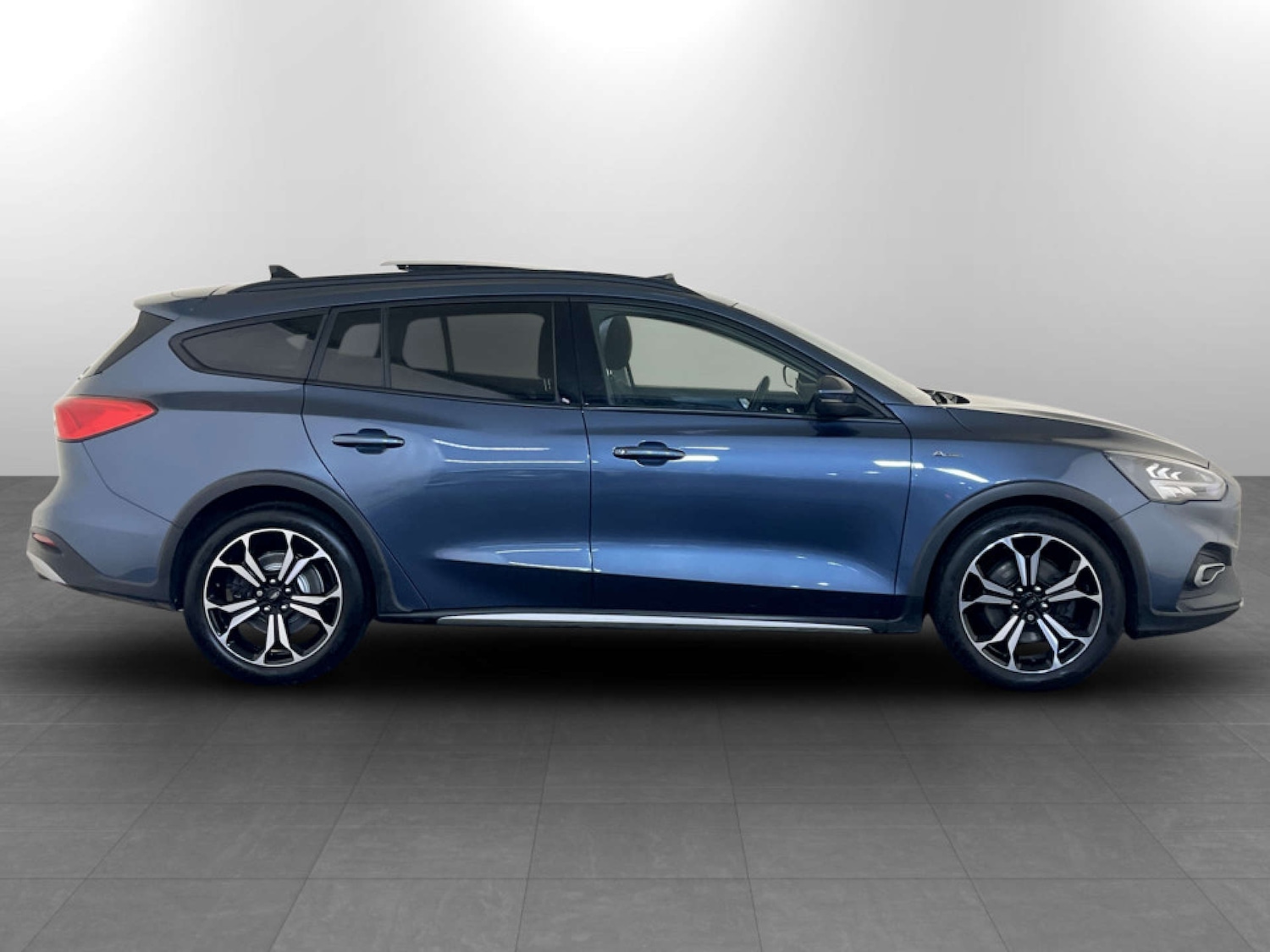 Used Ford Focus 2022 for sale - 77409043: Photo 11