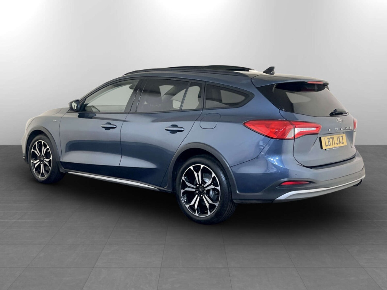 Used Ford Focus 2022 for sale - 77409043: Photo 8