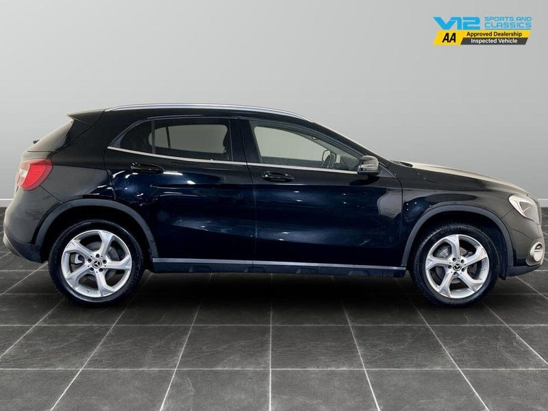 Used Mercedes-Benz GLA 2019 for sale - 76332429: Photo 11