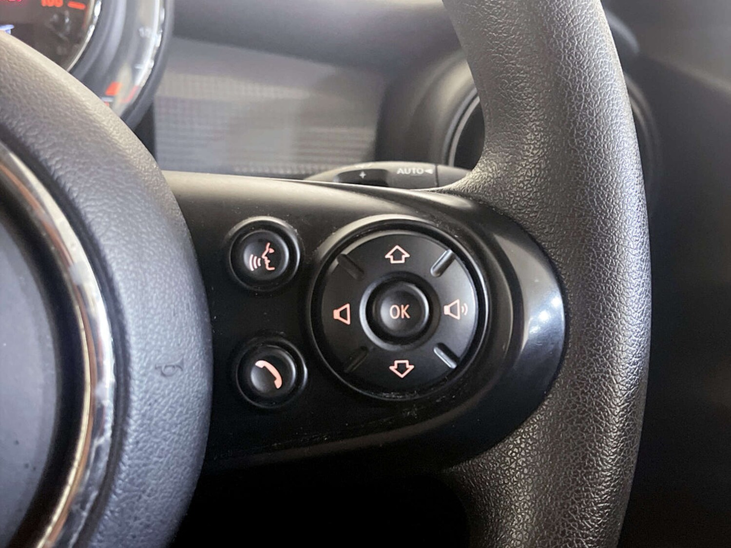 Used MINI Hatch 2019 for sale - 77700909: Photo 19