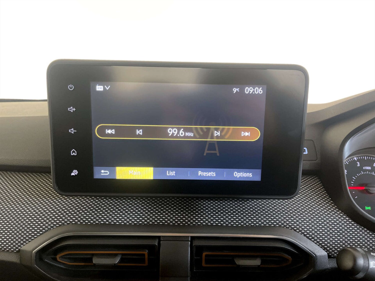 Used Dacia Sandero Stepway 2022 for sale - 77506896: Photo 23