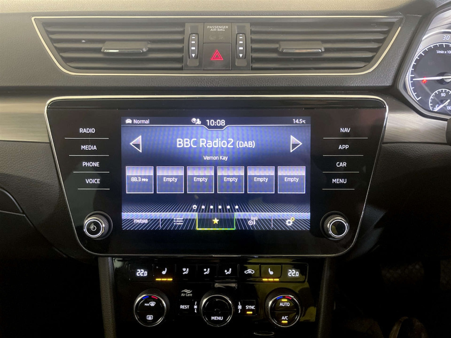 Used Skoda Superb 2021 for sale - 77591961: Photo 23