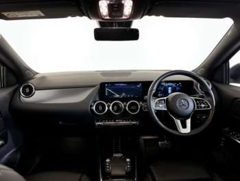 Used Mercedes-Benz GLA 2023 for sale - 74376362: Photo