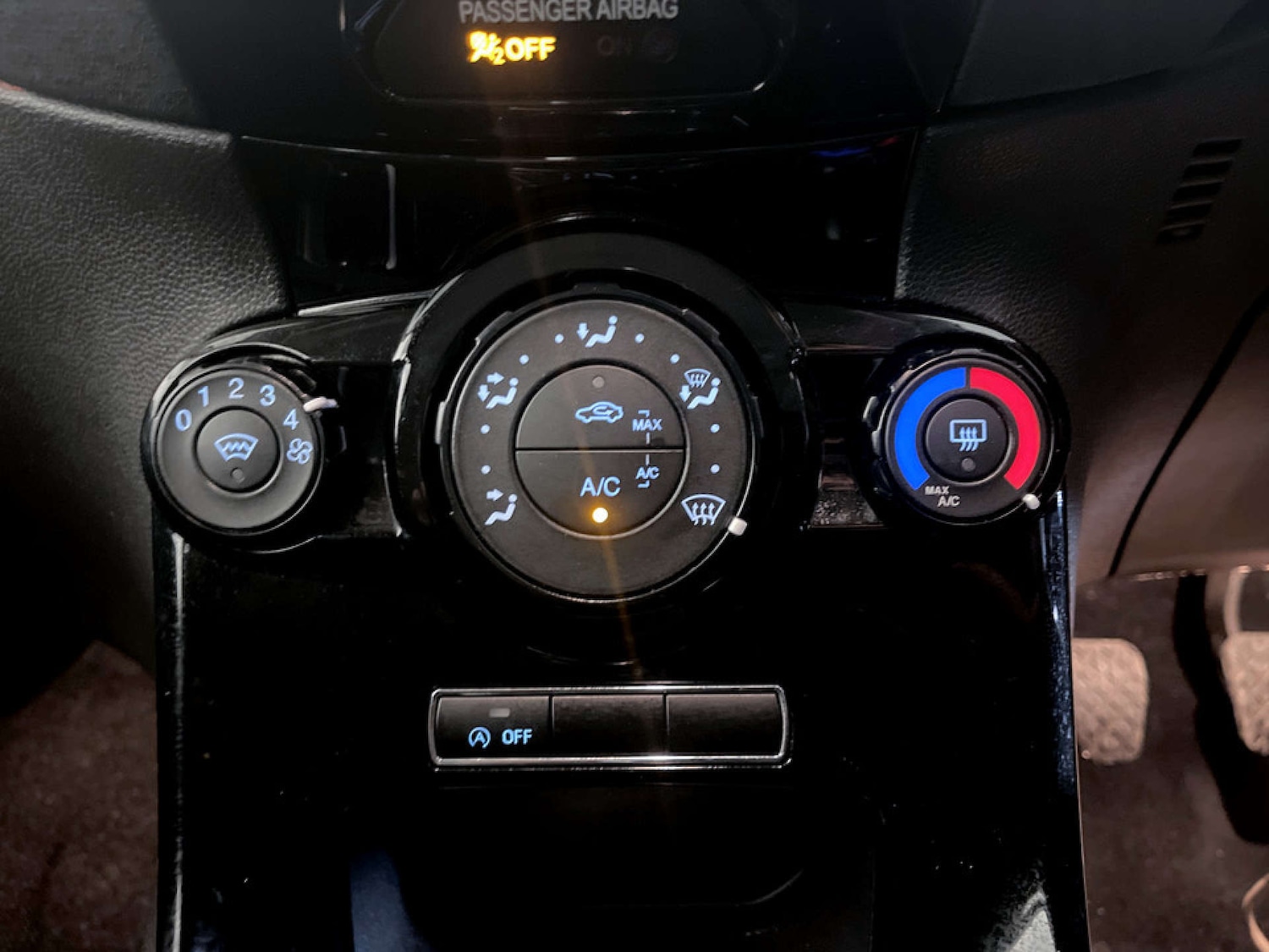 Used Ford Fiesta 2016 for sale - 77578142: Photo 24