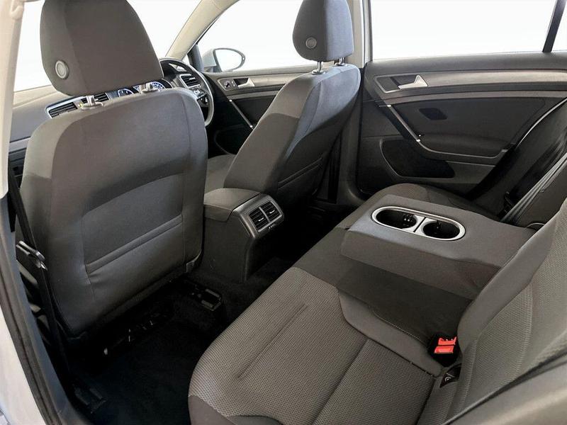 Used Volkswagen Golf 2017 for sale - 76568672: Photo 14