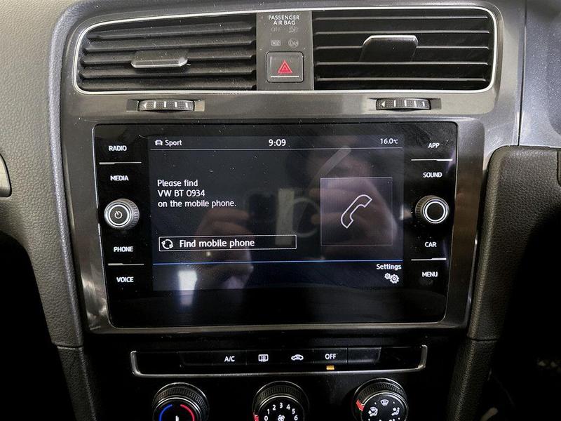 Used Volkswagen Golf 2017 for sale - 76568672: Photo 22