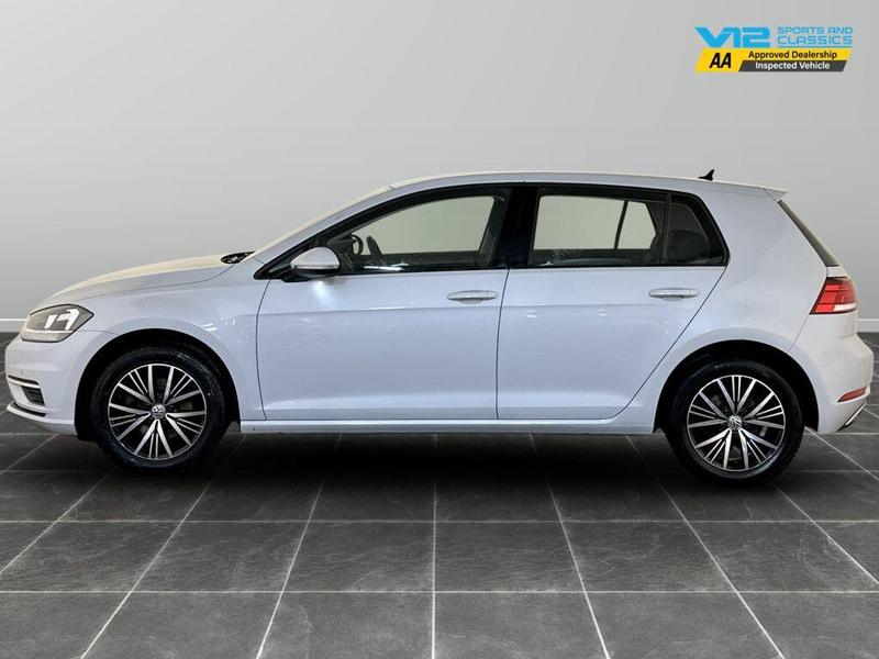 Used Volkswagen Golf 2017 for sale - 76568672: Photo 7