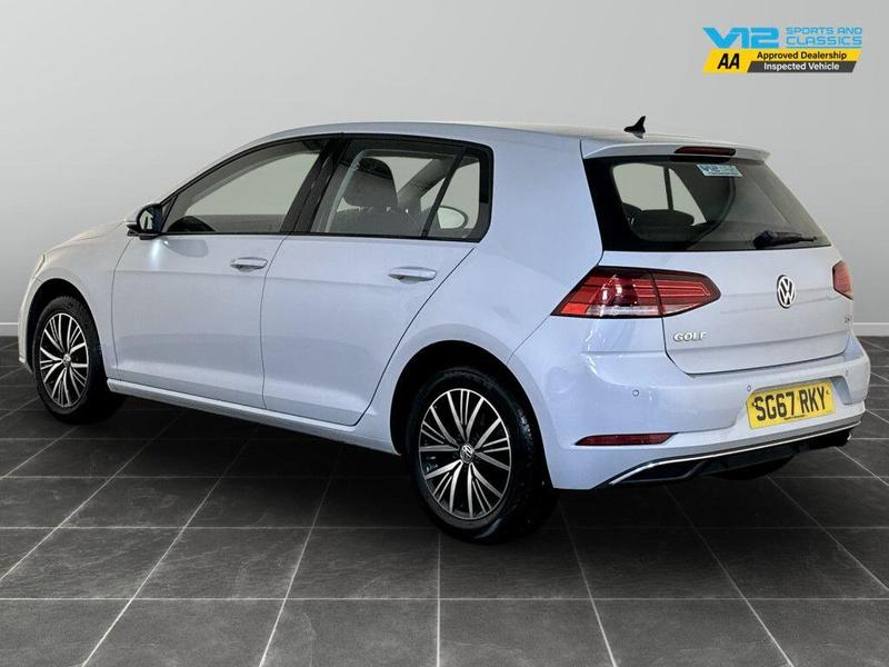 Used Volkswagen Golf 2017 for sale - 76568672: Photo 8