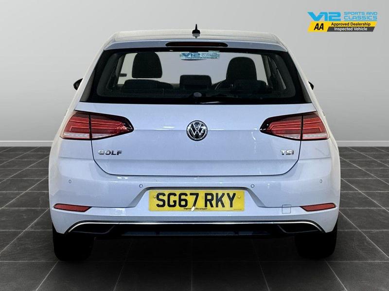 Used Volkswagen Golf 2017 for sale - 76568672: Photo 9