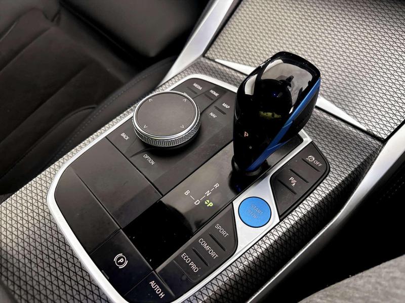 Used BMW i4 2022 for sale - 76882716: Photo 26