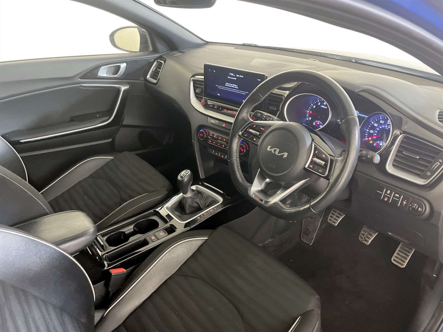 Used Kia Pro Ceed 2023 for sale - 77350559: Photo 13