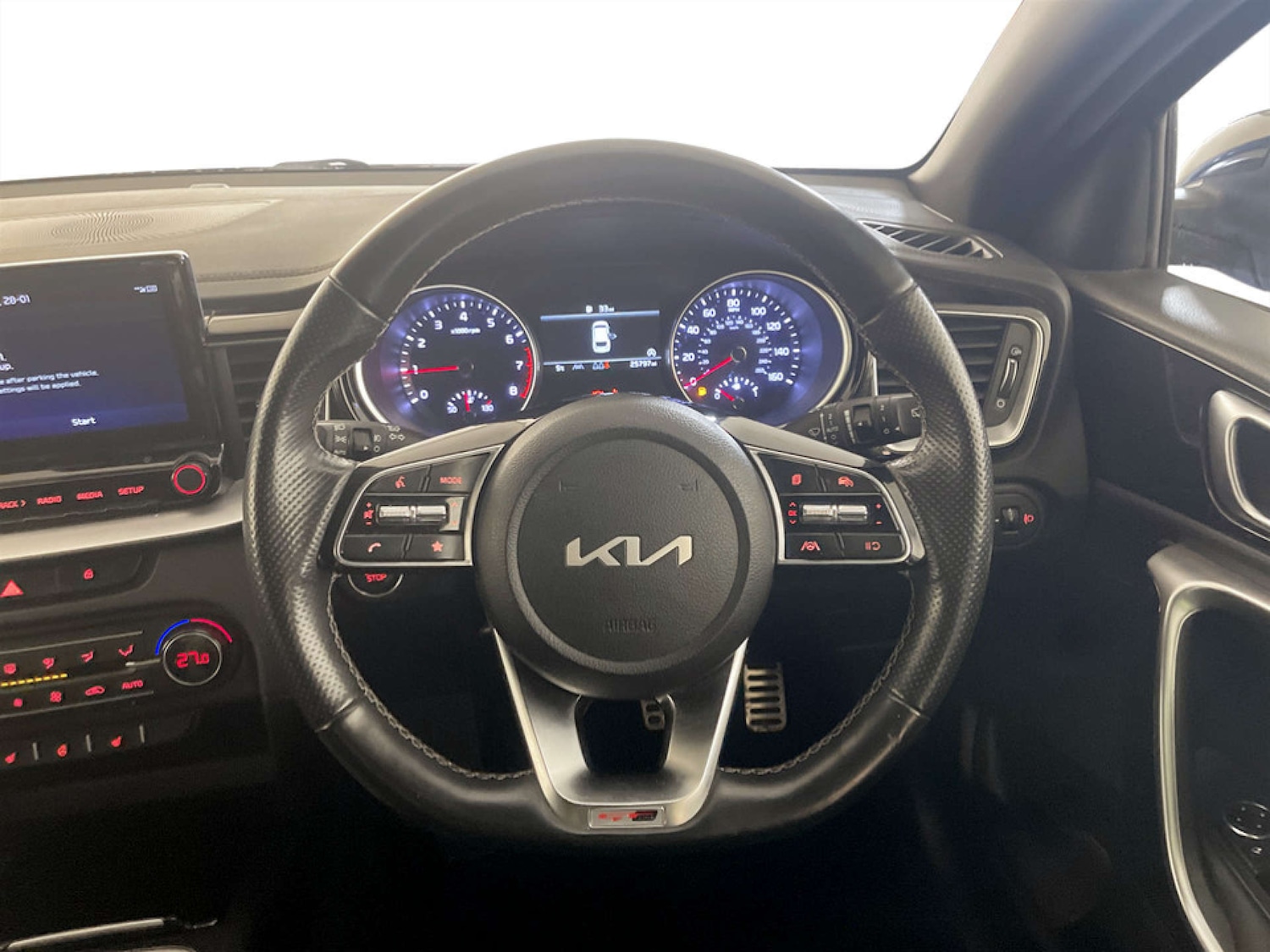 Used Kia Pro Ceed 2023 for sale - 77350559: Photo 14