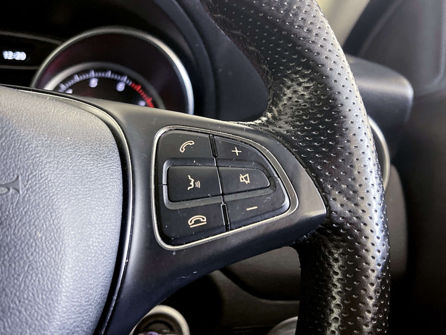 Used Mercedes-Benz GLA 2019 for sale - 77185446: Photo 19