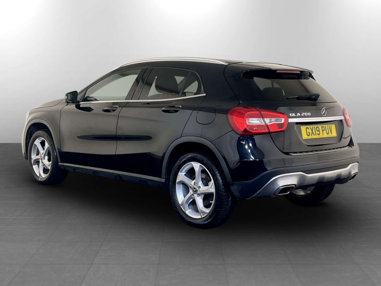 Used Mercedes-Benz GLA 2019 for sale - 77185446: Photo 8