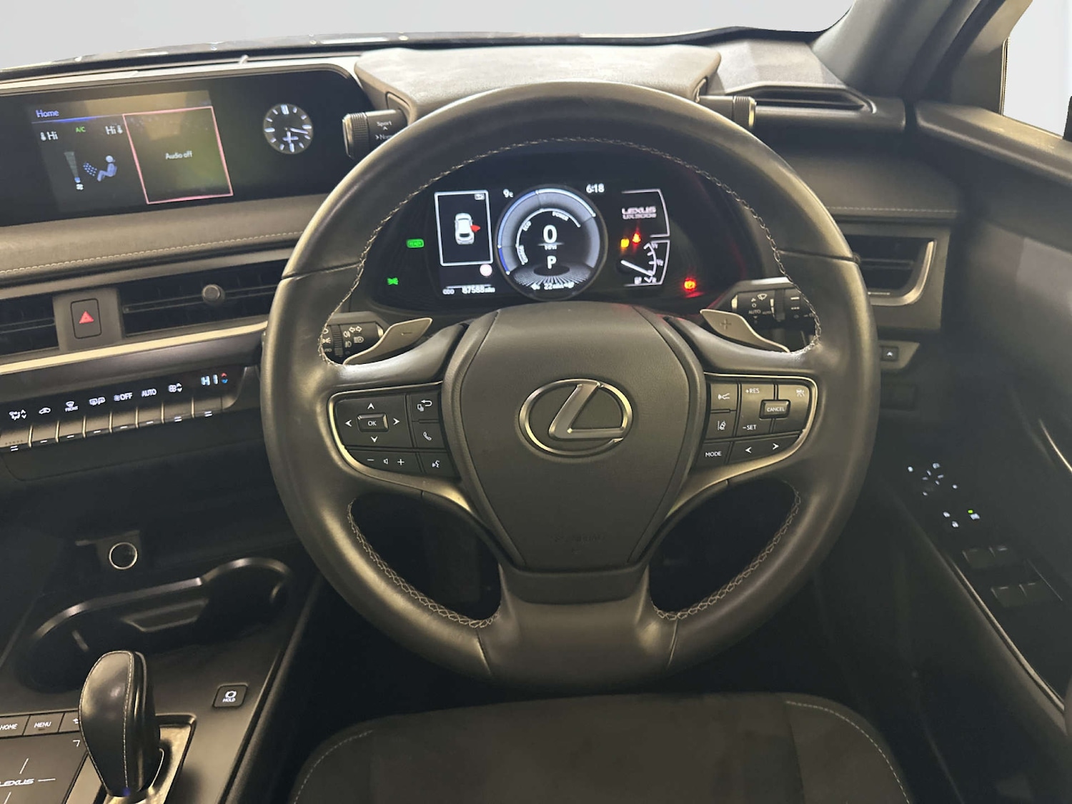 Used Lexus UX 2023 for sale - 77915403: Photo 16