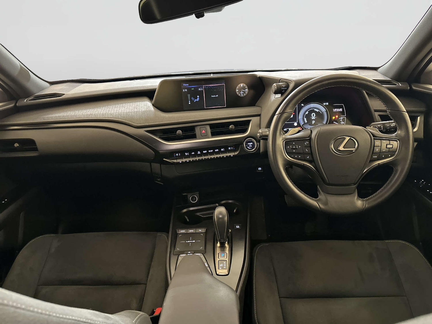 Used Lexus UX 2023 for sale - 77915403: Photo 3